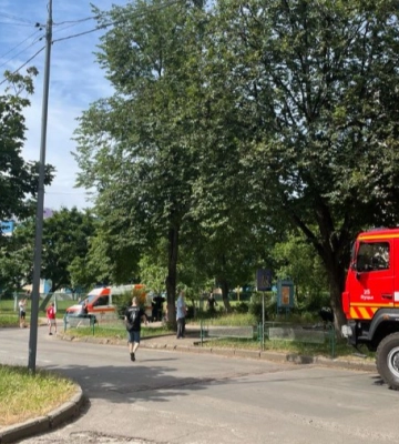 У Луцьку горить приміщення ЖЕКу