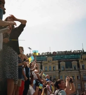 Сколько украинцев чувствуют себя счастливыми во время войны ‒ результаты опроса