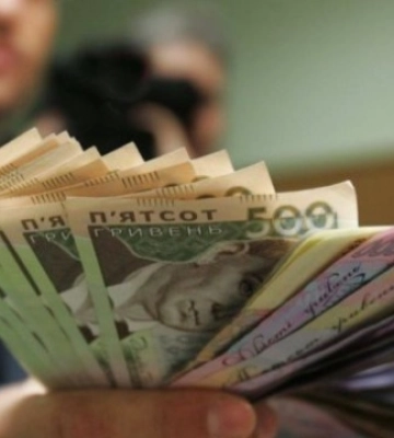 Уряд виділив додатково ₴85 мільйонів на зарплати вчителям Херсонщини