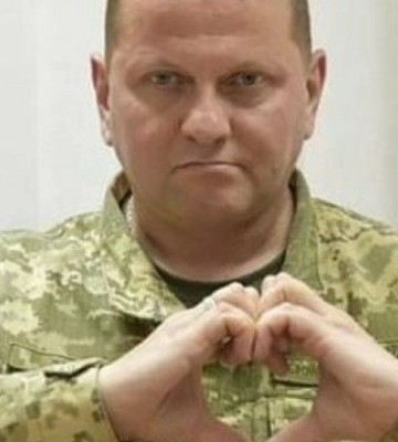 Залужний став почесним громадянином Яворова