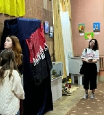 У Рівному відкрилася виставки картин «Війна. Я її бачив»