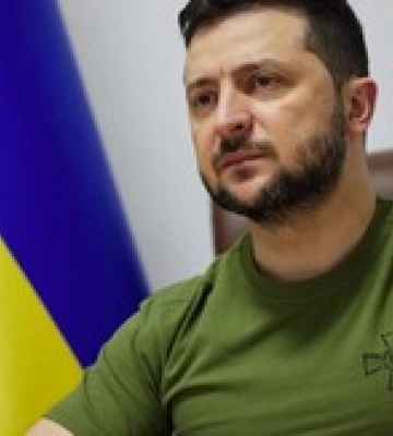 Зеленский в обращении прокомментировал ситуацию на самых горячих направлениях фронта Зеленский в обращении прокомментировал ситуацию на самых горячих направлениях фронта