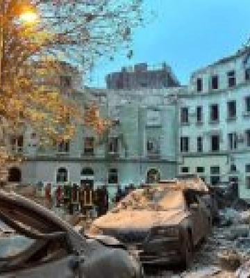 Церква нас врятувала — ви діти війни: у Львові оговтуються від найбільш руйнівної ракетної атаки росіян по місту та області