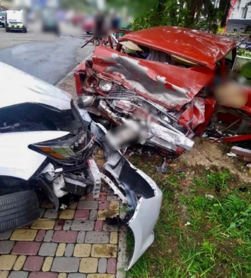 На Київщині сталася смертельна ДТП за участі чотирьох автівок (ФОТО)