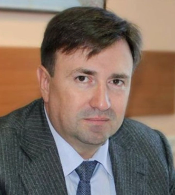 Ексзаступник голови митниці Черкаський, якого майже 2 місяці не могли звільнити, просить суд поновити його на посаді