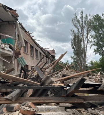 Росіяни атакували пункт видачі гуманітарки в Оріхові: четверо загиблих, 13 поранених