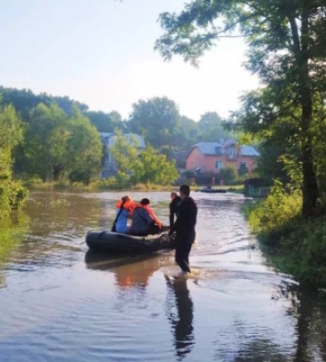 На Івано-Франківщині підтоплено понад 200 дворогосподарств. ФОТО