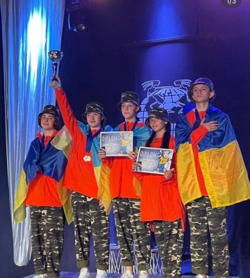 Кропивницький танцювальний колектив здобув 11 перших місць на чемпіонаті світу з сучасного танцю (ВІДЕО)