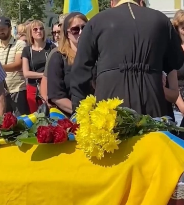 Загинув на Запоріжжі під час ведення наступальних дій: рівняни попрощалися з 56-річним сержантом Сергієм Онищуком (ВІДЕО)