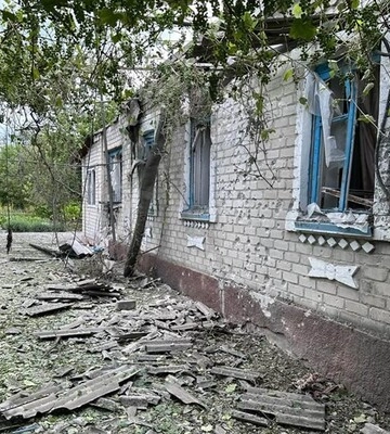 Россияне ударили по жилым домам в Донецкой области: погибли и пострадали люди
