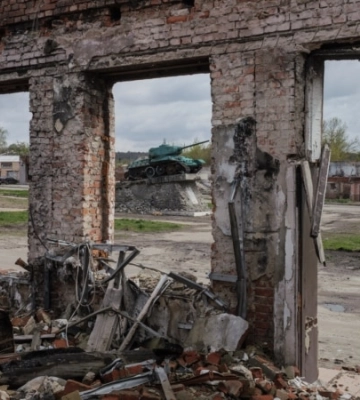 Евакуація з 5-кілометрової зони на Сумщині: чому вона необхідна і що пропонують людям