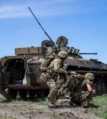 На 4 напрямках фронту тривають важкі бої, - Генштаб