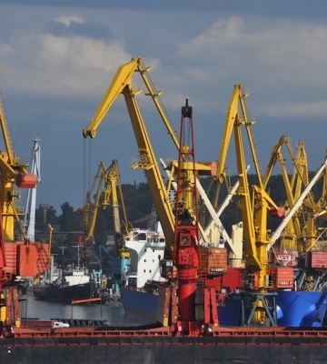 На Одещині сталося займання двох припортових терміналів
