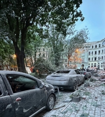 «Стало страшно і кажу: йдемо в укриття»: як врятувалася родина із будинку у Львові, куди влучила російська ракета