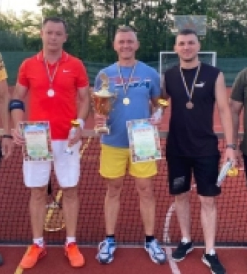 Віктор Герасимчук вп&#039;яте став чемпіоном Дубна з великого тенісу