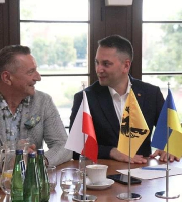 Стало відомо, чому Гемберг та Шатковська поїхали до Польщі