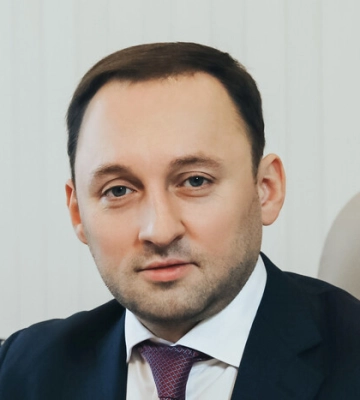 Новий член наглядової ради «Центренерго» виявився фанатом... комуністів і Жириновського 