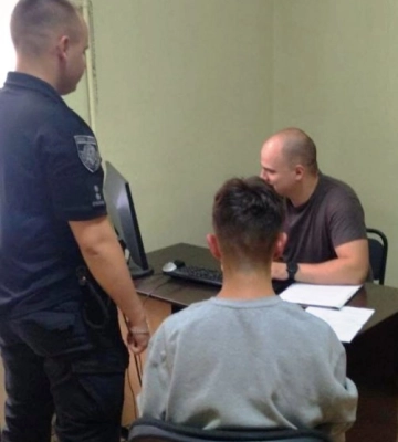 У Львівській області юнак пограбував літню жінку