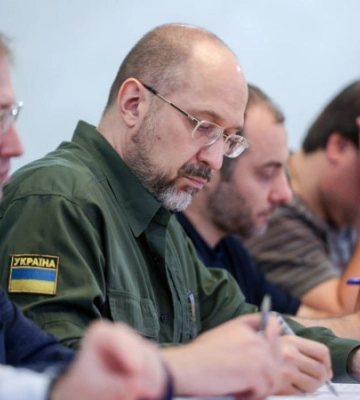 До осені мають прокласти магістральні водогони на Дніпропетровщині, - Шмигаль