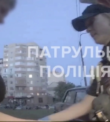 Захищала свого песика: у Луцьку жінку покусав ротвейлер (відео)