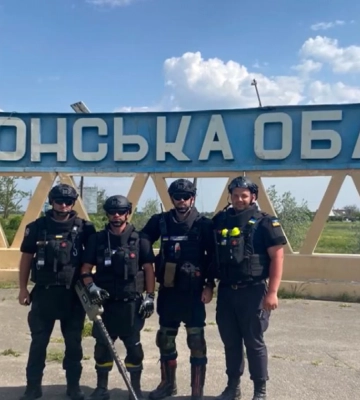 Прикарпатські піротехніки розміновують деокуповані території (відео)
