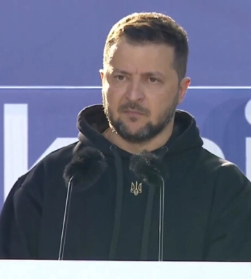 Зеленський у Вільнюсі: НАТО дасть Україні безпеку, Україна зробить НАТО сильнішим
