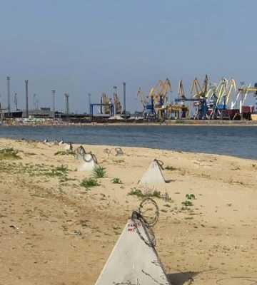 «Понаїхали на море»: Андрющенко про переповнені росіянами узбережжя на околицях Маріуполя