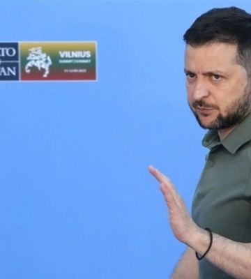 Зеленский: Украина не обменяет территории на статус