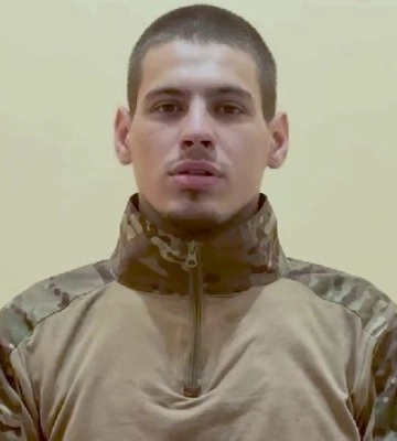 Рив окопи біля ЗАЕС. Сирський показав відео з полоненим окупантом, який «не хоче помирати в 20 років незрозуміло за що»
