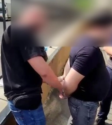 В Одесі чоловік переодягнувся в жінку та вкрав півмільйона доларів