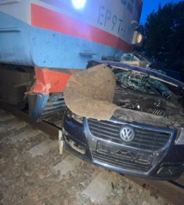 В больнице скончалась трехлетняя девочка, единственная выжившая в ДТП с поездом в Черниговской области