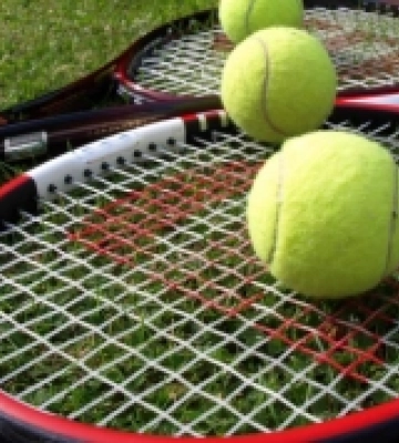 В Тячеві проходить Чемпіонат України з тенісу серед юнаків і дівчат до 14 років