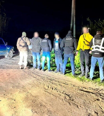 Викрито київського бізнесмена, який переправляв ухилянтів за кордон