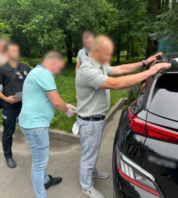 На регулярных поборах предпринимателей разоблачили должностное лицо налоговой Винницкой области