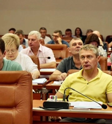 Міськрада Запоріжжя припинила відносини з УПЦ МП