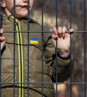 Росіяни вивезли три сотні дітей з Луганщини до кадетського корпусу