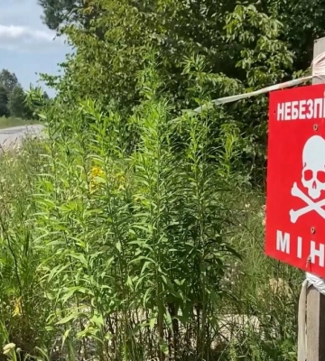 Двоє загинуло, четверо - у лікарні: на Рівненщині військові підірвалися на міні (ВІДЕО)