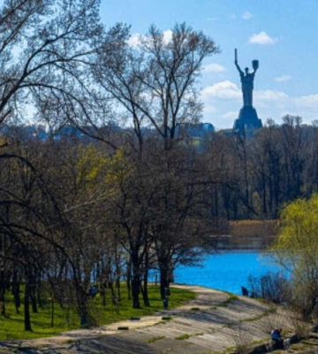 Насуваються сильні дощі з грозами: синоптики попередили про погіршення погоди на Київщині