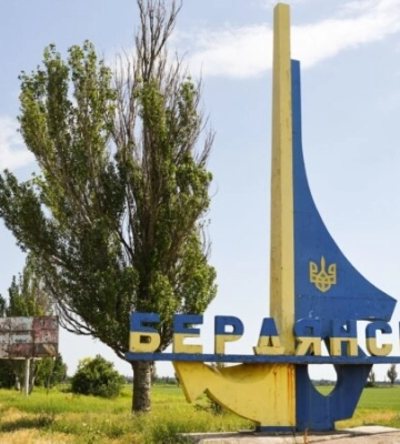 Бердянськ та Маріуполь більше не вважаються тилами російських військ – Шершень