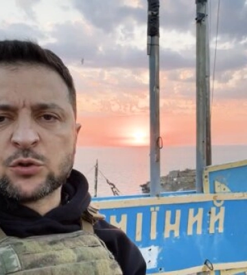 В кремле взвыли от бессилия: на 500 день войны в юбилей Залужного, Зеленский приехал на остров Змеиный