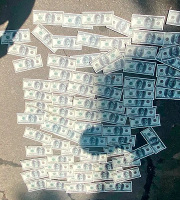 На Полтавщині поліцейські затримали чоловіка, який за 8,5 тисяч доларів обіцяв «відмазати» від мобілізації