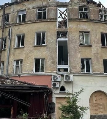 У Львові реставрують будинки, які зруйнували російські ракети