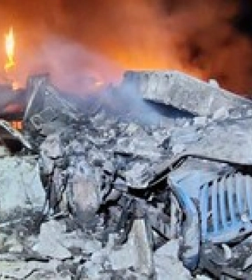 У Кривому Розі дрони вдарили по комунальному підприємству, є постраждалий