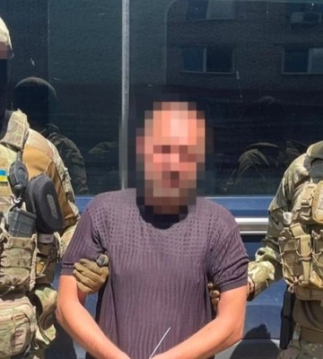 Превратил собственный дом в «наблюдательный пункт» за ВСУ. СБУ задержала вражеского информатора в Донецкой области