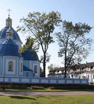Волинський депутат вимагає розірвати усі договори з МП на Волині