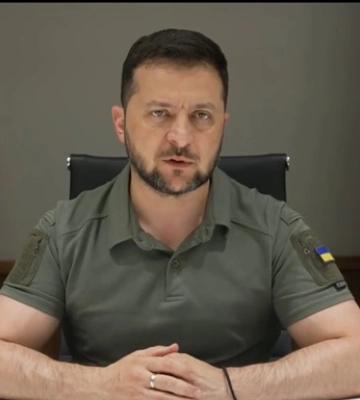 Зеленский: РФ пытается остановить наших воинов