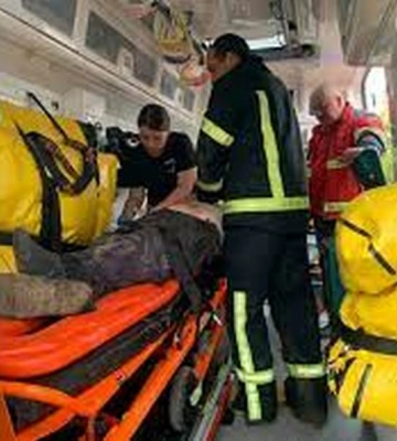 У Волинській області бетонна плита впала на двох чоловіків (ФОТО)