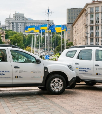 Шведско-украинский проект передал деоккупированным громадам мобильные ЦПАУ
