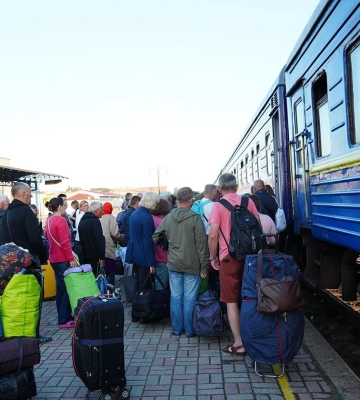 З Сумської області організували безкоштовну евакуацію: що пропонують переселенцям
