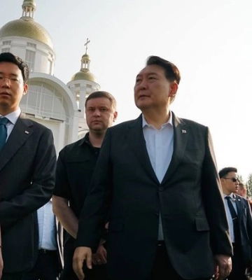 Президент Южной Кореи посетил Бучу